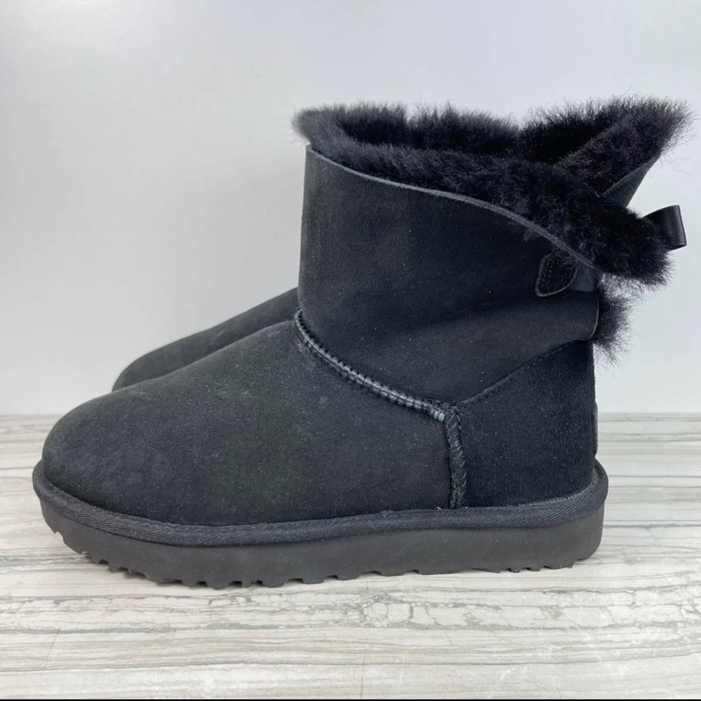 ugg mini bailey bow